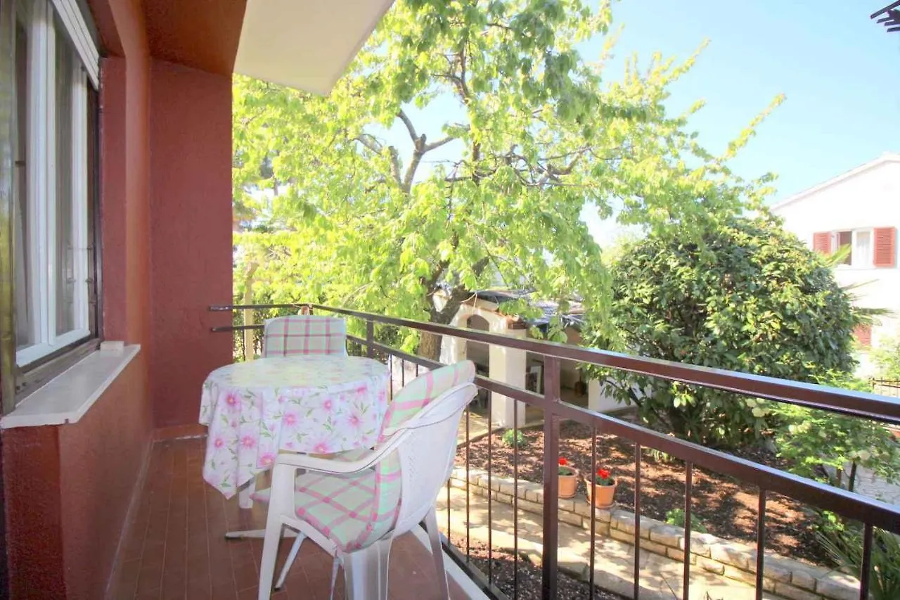 Apartment In Porec/Istrien 10035 Poreč